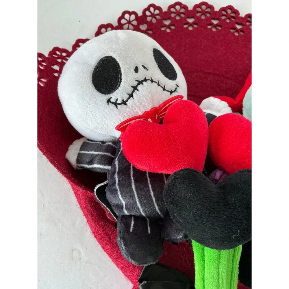 Disney Nightmare Before Christmas Jack Sally Plush Bouquet‎ Heart Red 14in Gift